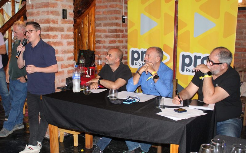 01 Asamblea PRO Río Negro- noviembre 2025- Juan Martín